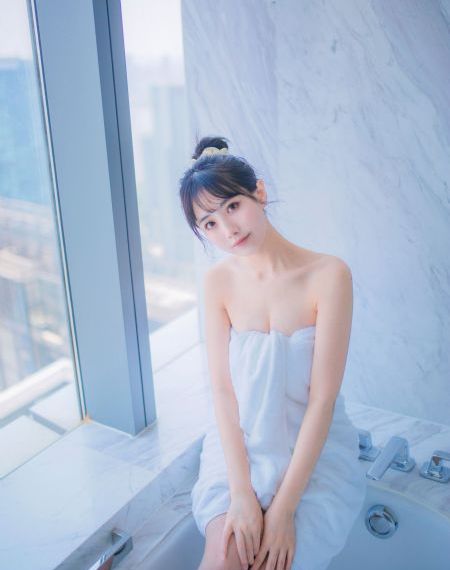 18禁肉肉无遮挡无码网站_DVD高清视频播放