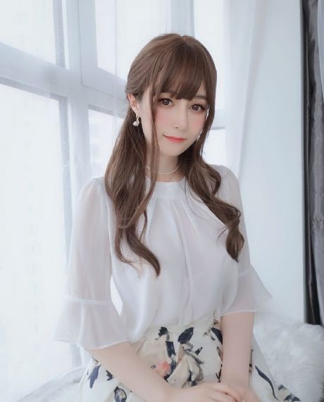 久久久久人妻精品一区三寸_高清免费播放