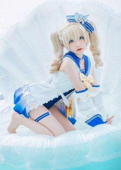 欧美足球美女_4K天堂在线