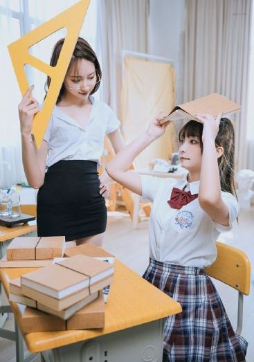 亚洲图片另类欧美h緒_720神马影院手机在线