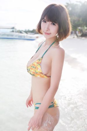 欧美美女抖臀_未删减完整版