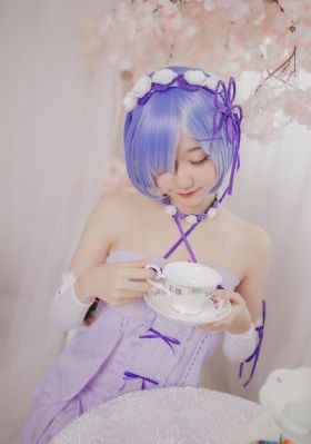 97超碰国产女厕所偷拍_4K免费观看视频