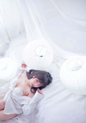 蜜桃欧美在线_720电影完整版在线观看